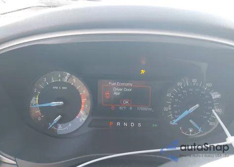 2014 Ford Fusion Se z USA, uszkodzony, nr VIN 3FA6P0H99ER344383